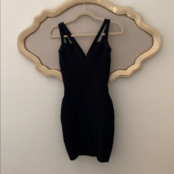 Body Contouring Stretchy LBD - Picture 1 of 6
